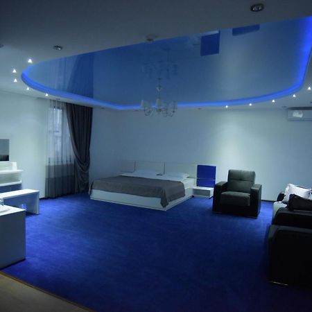 Sequoia Boutique Hotel Тараз Екстериор снимка
